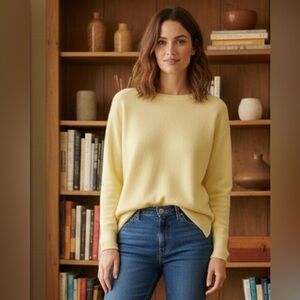 100% Cashmere Gretchen Scott. Crewneck Sweater – Size S – butter yellow.